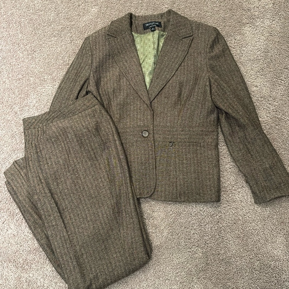 Larry Levine Suit